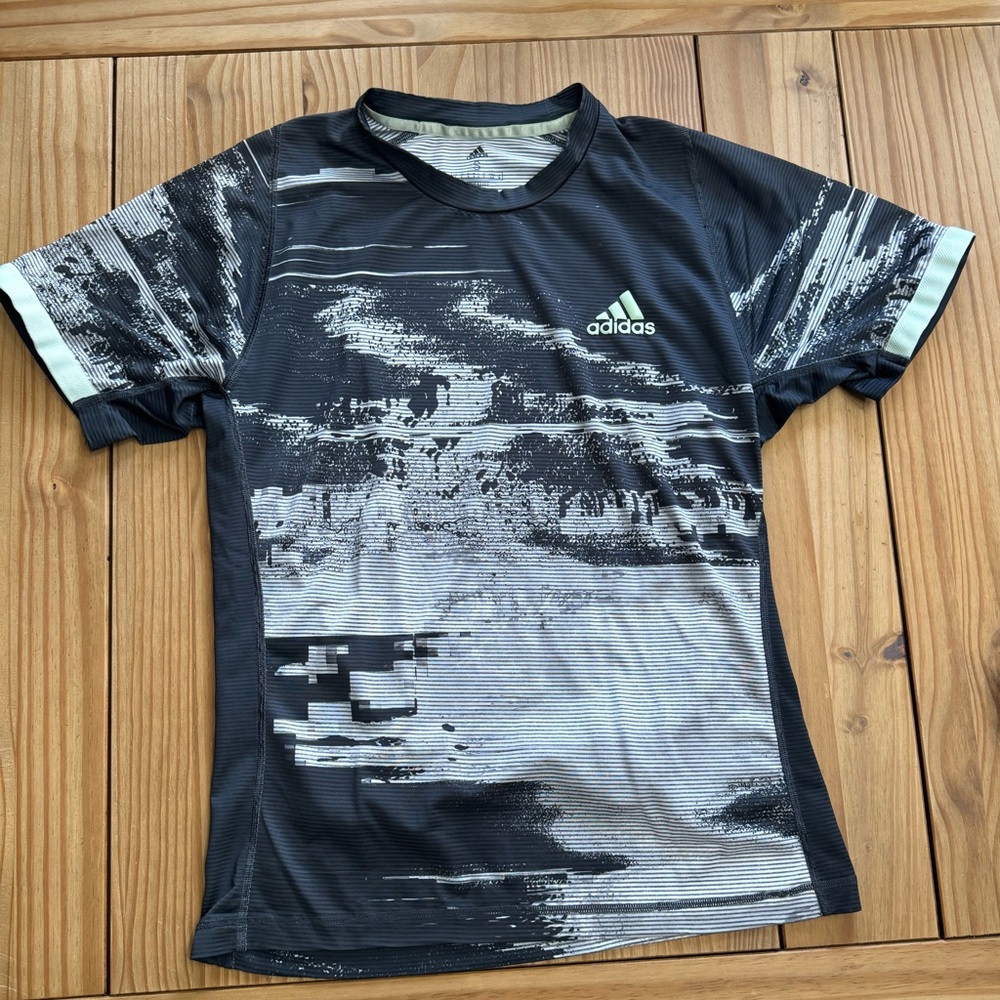 Adidas mens tennis shirt Climalite